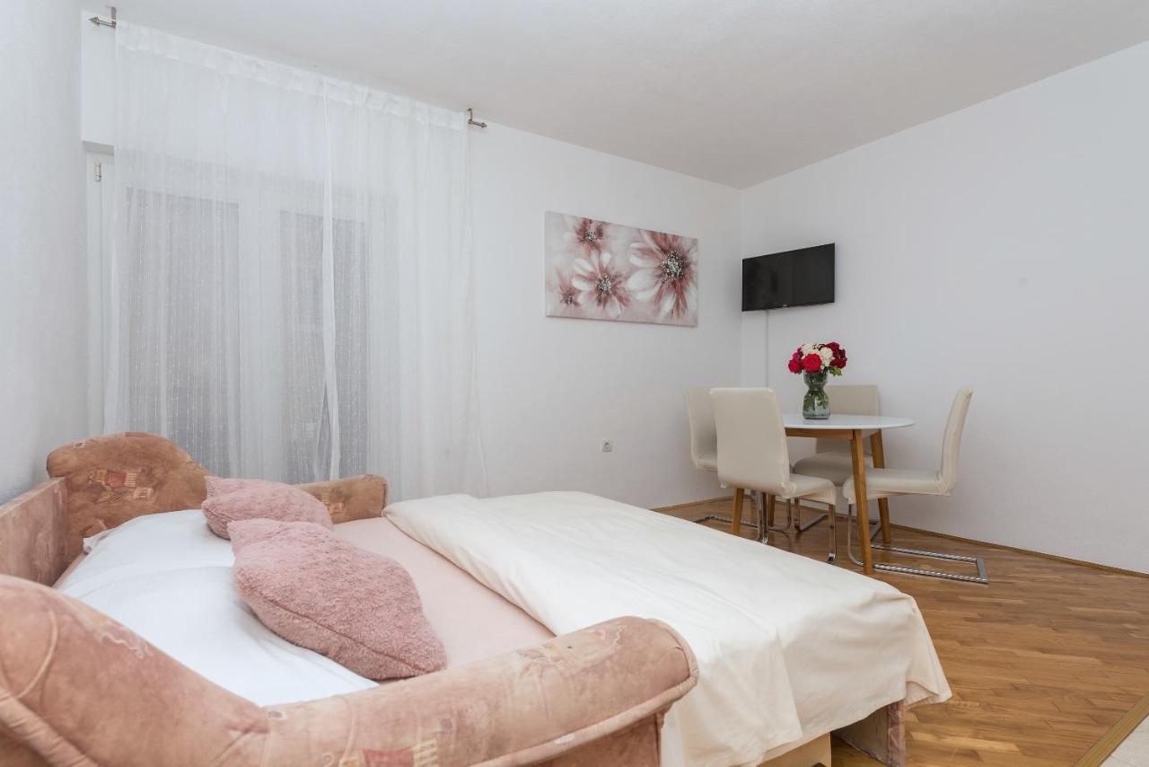 Skiljini Dvori - Apartman Makarska Exteriör bild