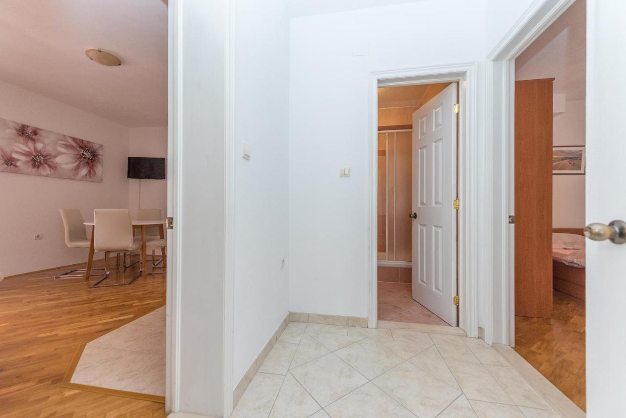 Skiljini Dvori - Apartman Makarska Exteriör bild