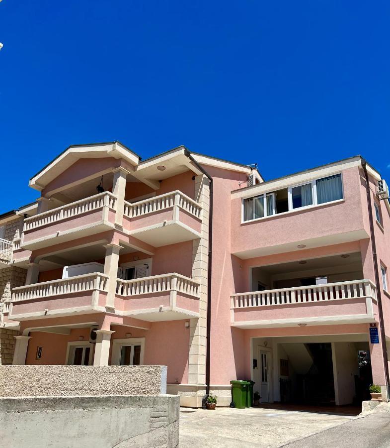 Skiljini Dvori - Apartman Makarska Exteriör bild